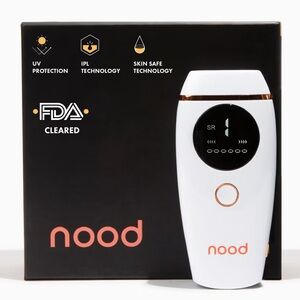 Nood flasher 2.0. In box. Never been used.